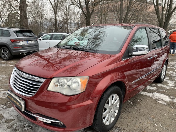 Chrysler Town & Country