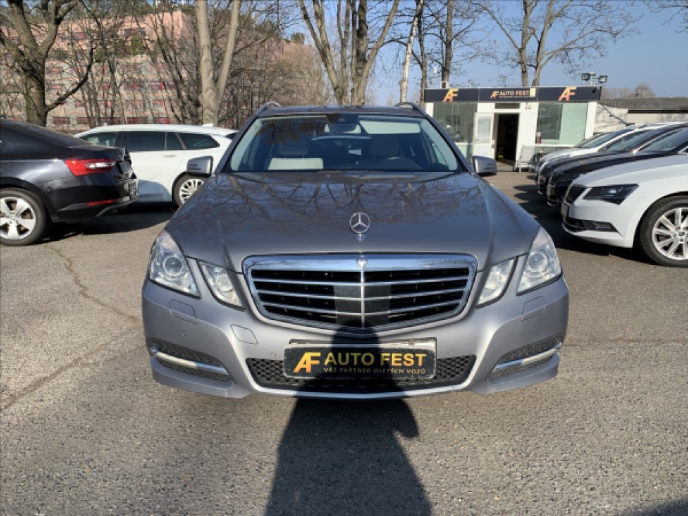 Mercedes-Benz Třídy E 3,0 E 350 CDI 4Matic, ČR