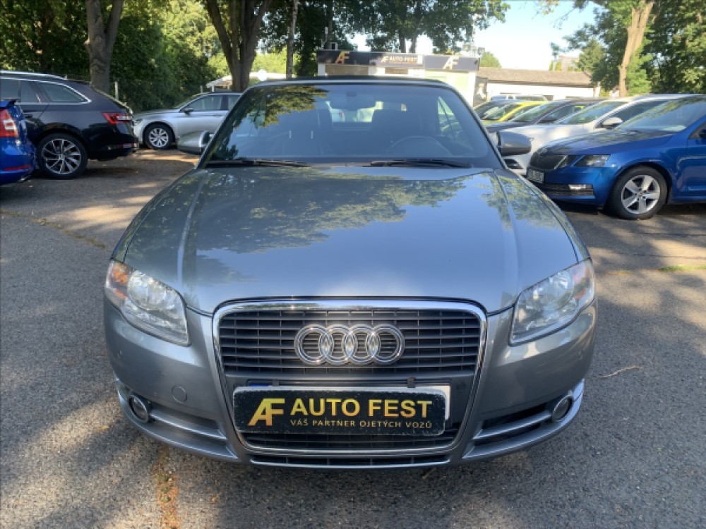 Audi A4 2,0 TDI, KABRIO