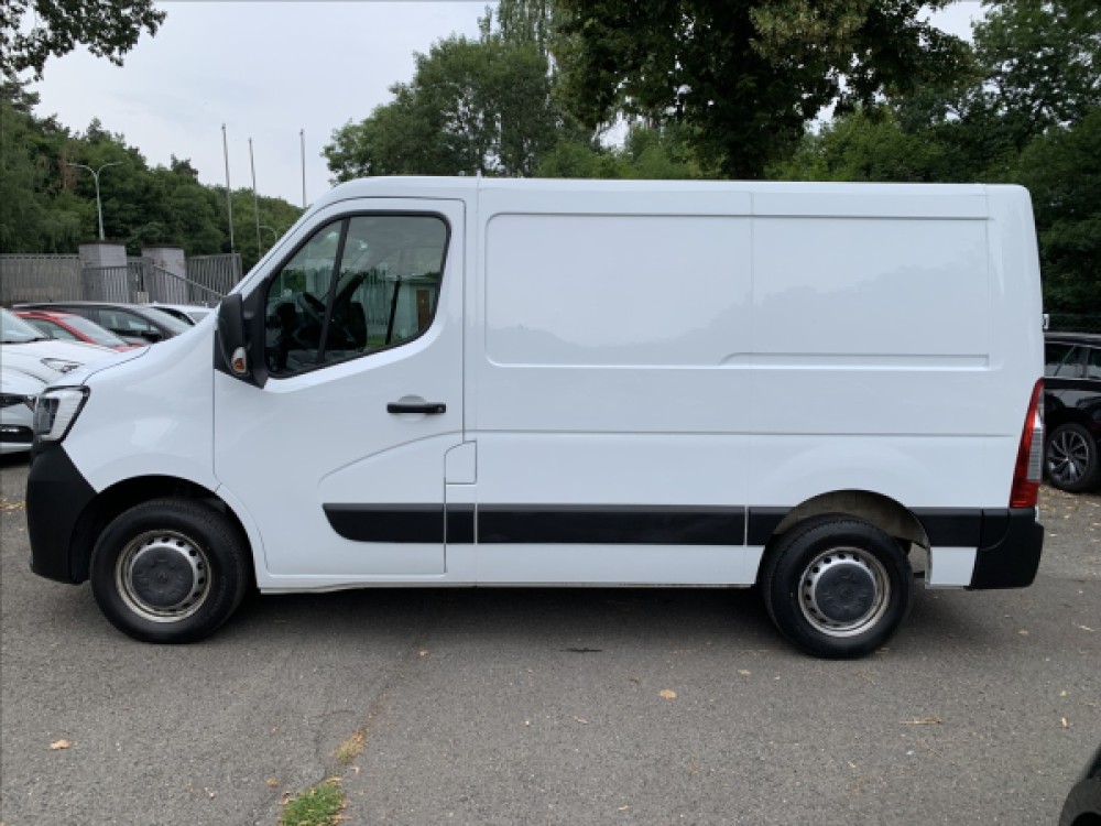 Renault Master 2,3 DCI 1.MAJ., ČR, SERVISKA
