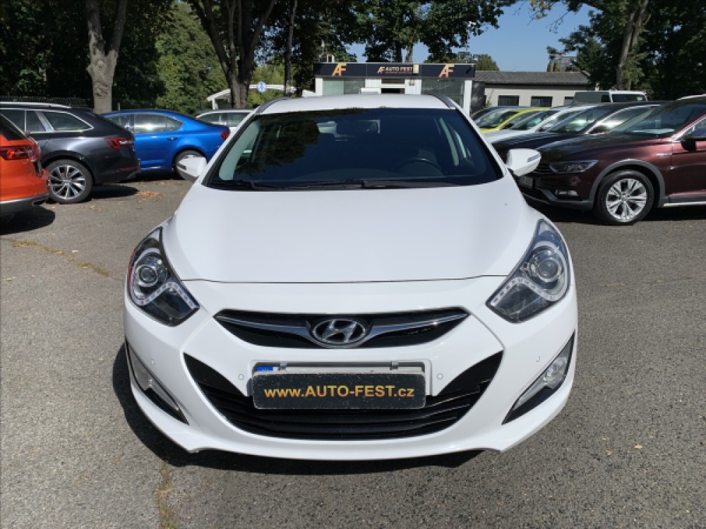 Hyundai i40 1,7 CRDI 1.MAJITEL, ČR, SERVISKA