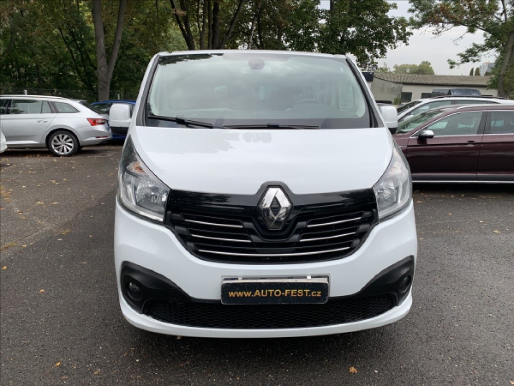 Renault Trafic 1,6 DCI 9.MÍST, 1.MAJITEL, ČR