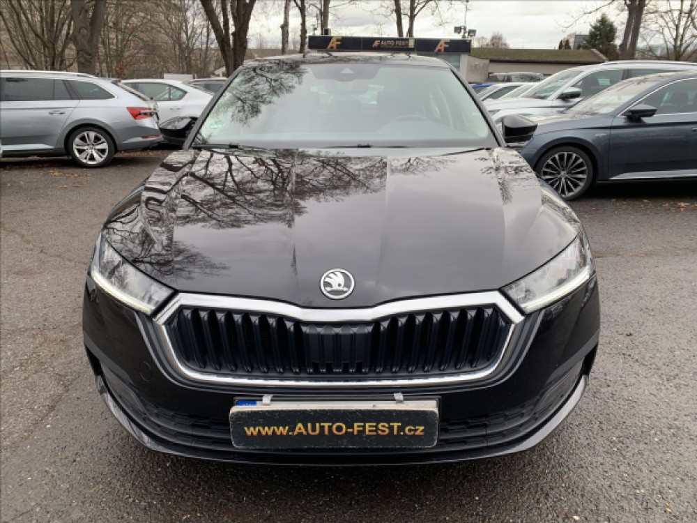 Škoda Octavia 1,0 TSI DSG AMB., 1.MAJITEL, ČR