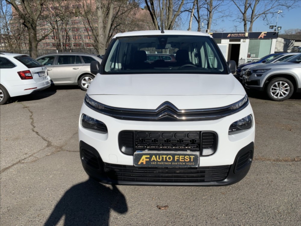 Citroën Berlingo 1,2 i 1.MAJITEL, ČR, SERVISKA