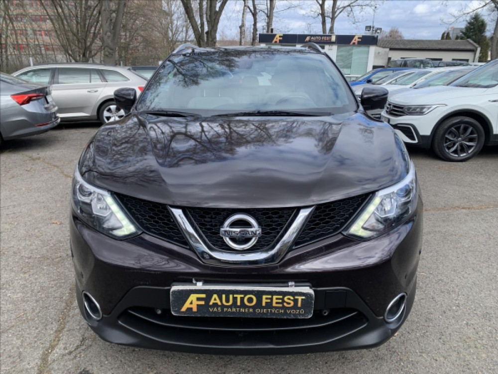 Nissan Qashqai 1,6 DCI 4x4, ČR