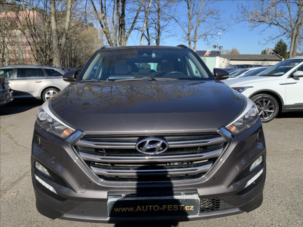 Hyundai Tucson 2,0 CRDI 4x4 STYLE PREMIUM