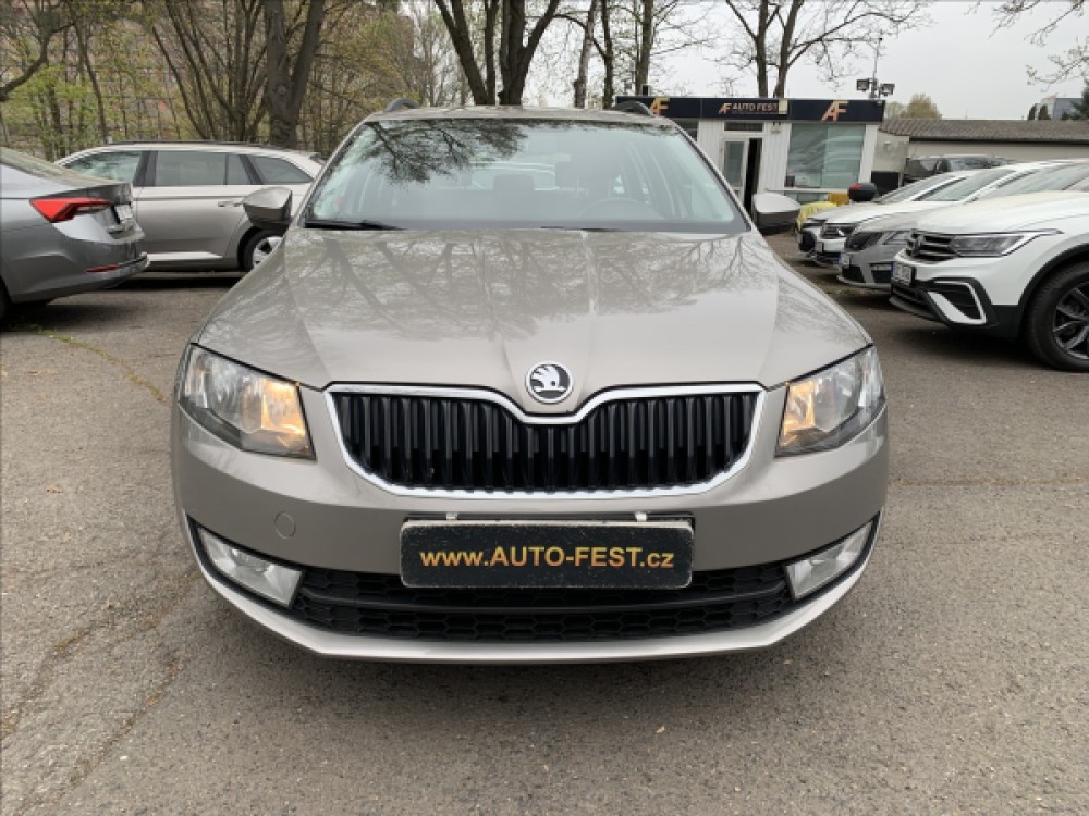 Škoda Octavia 1,6 TDI 81KW AMBIENTE ČR