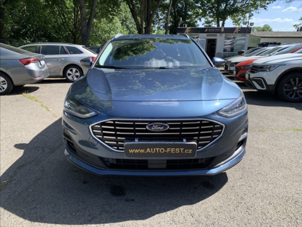 Ford Focus 1,0 ECO BOOST TITANIUM, 1.MAJ, ČR, SERVISKA