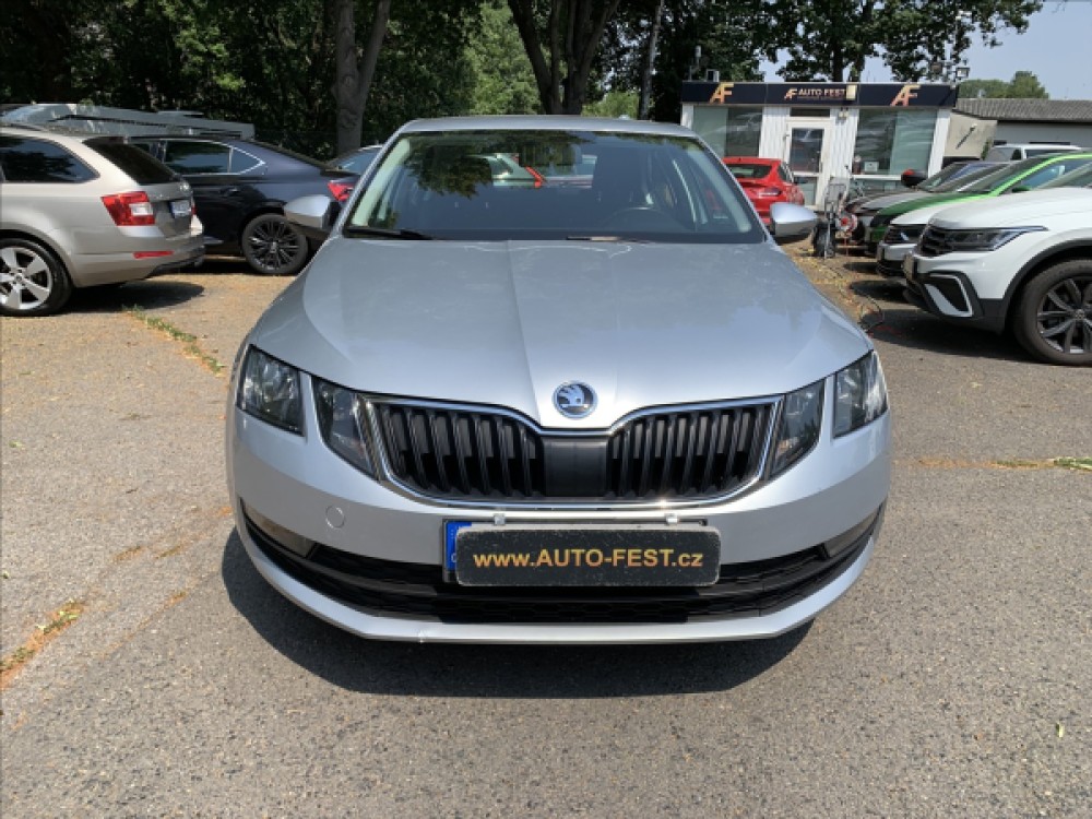 Škoda Octavia 1,0 TSI AMB.1.MAJ., ČR, SERVISKA