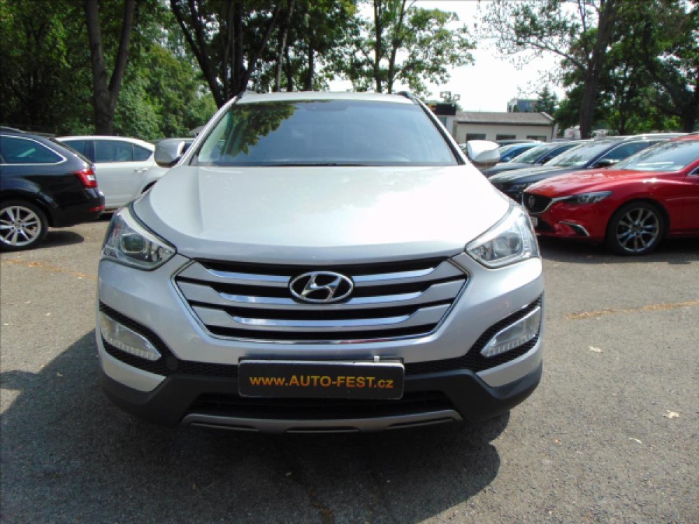 Hyundai Santa Fe 2,2 CRDi Premium 4x4 ČR, SERVISKA