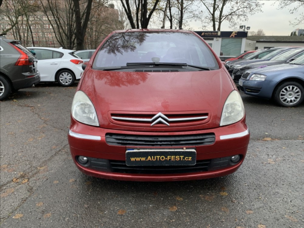 Citroën Xsara 1,6 HDi SX ČR, SERVISKA
