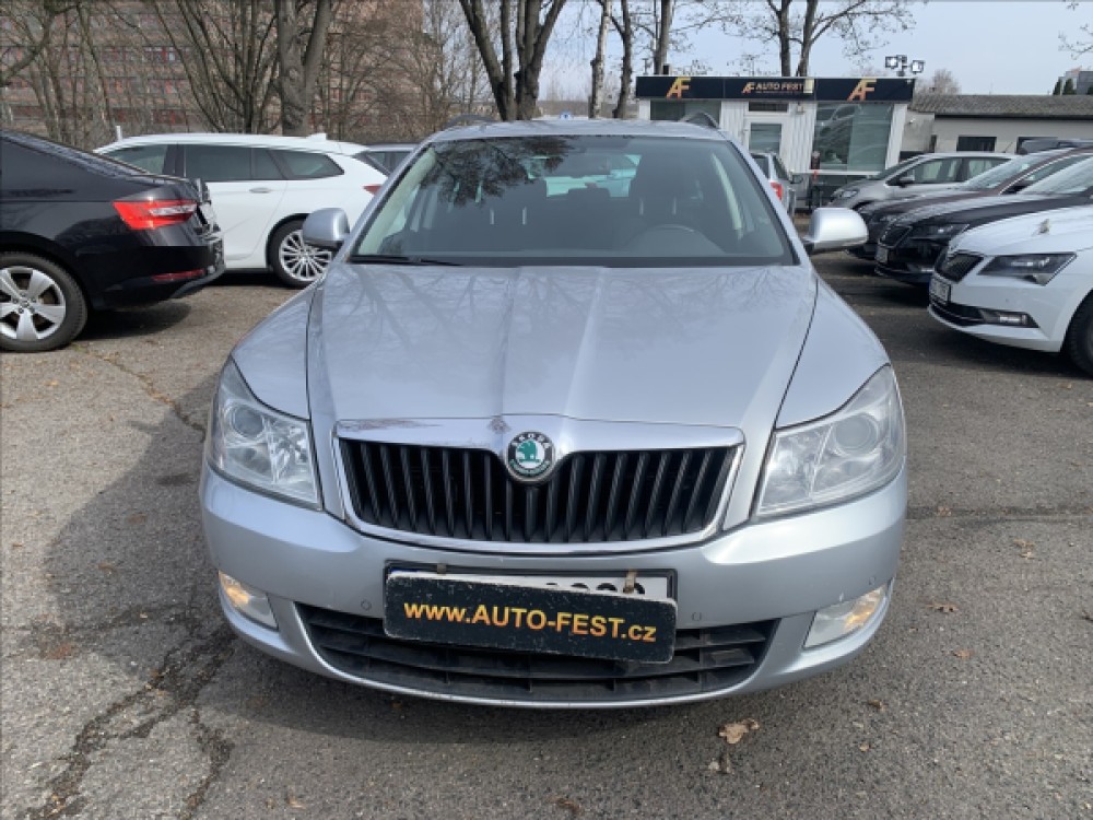 Škoda Octavia 1,6 TDI CR DPF Ambition Combi